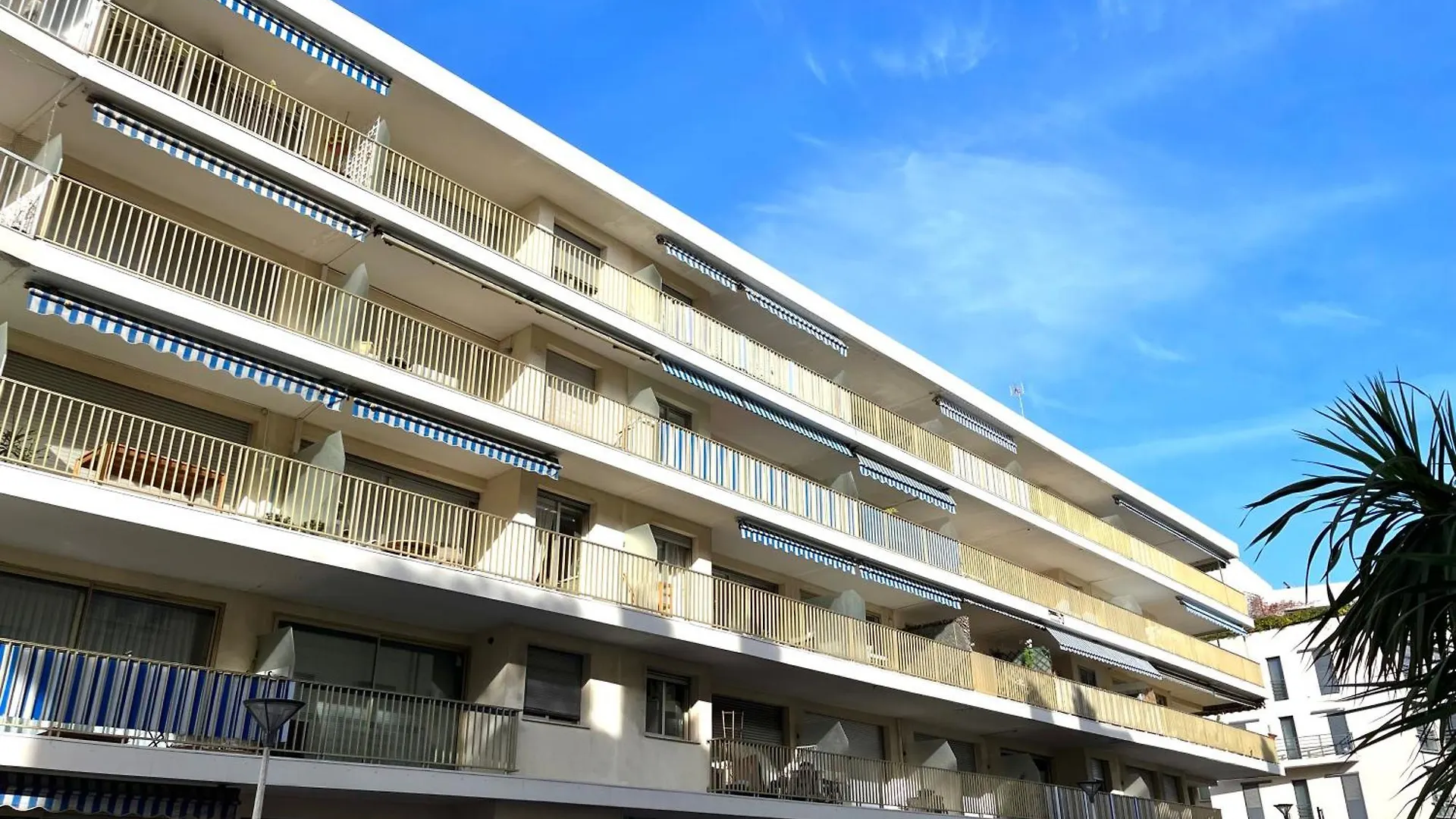 Antibes Carre D'Or Bastion Albert 1Er Vue Mer 0*,  法国