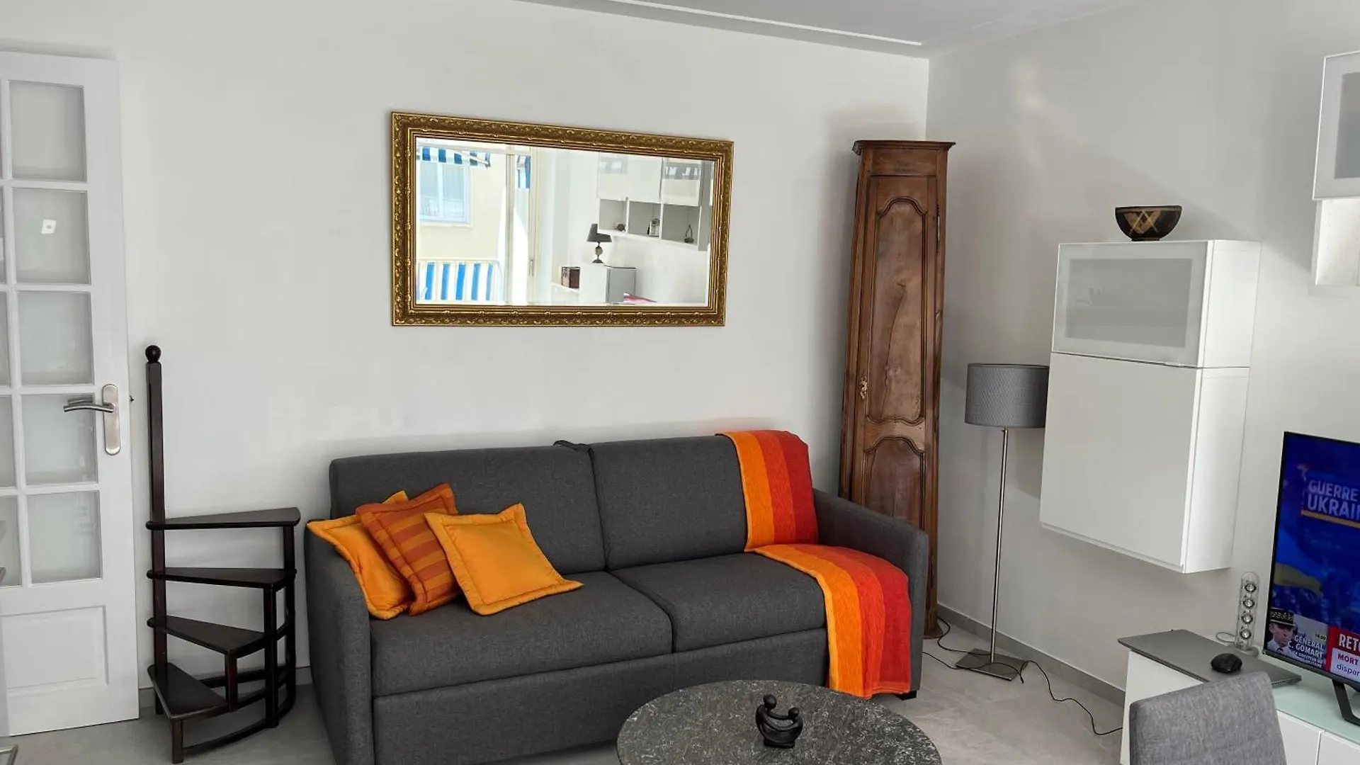 Apartment Antibes Carre D'Or Bastion Albert 1Er Vue Mer France